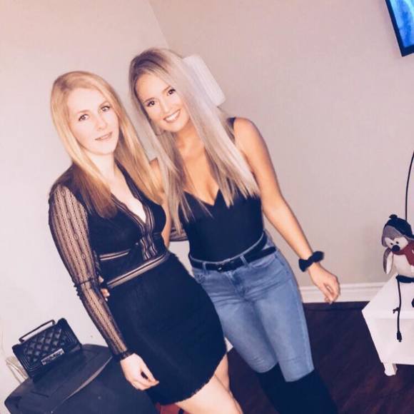 Meet your Posher, Nikki - Picture 1 of 1